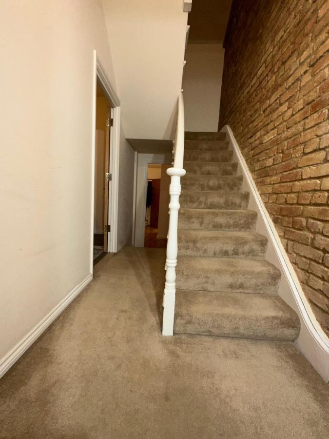 North London A Spacious 7 Bedroom House Accommodating Up To 18 People Complete With Own Gym And Table Tennis ภายนอก รูปภาพ