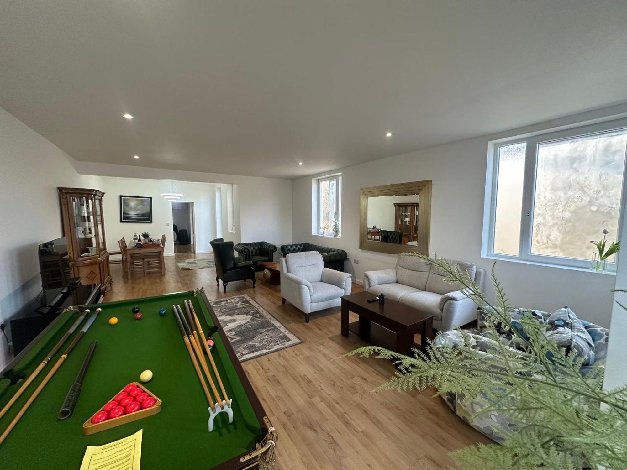 North London A Spacious 7 Bedroom House Accommodating Up To 18 People Complete With Own Gym And Table Tennis ภายนอก รูปภาพ